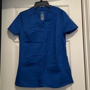 Jaanuu Women’s 2 Pocket Scrub Top